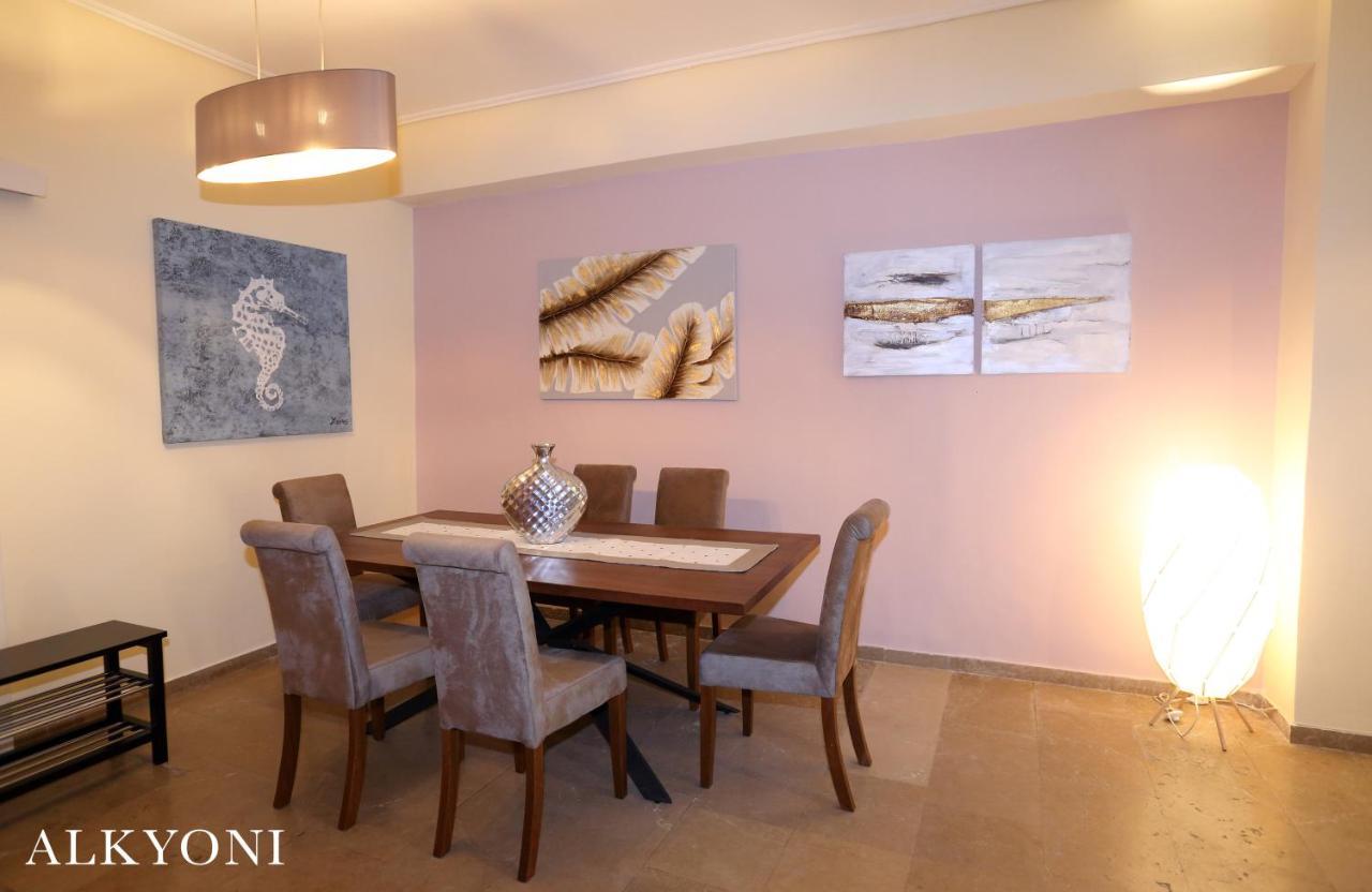 Melma Properties- Alkyoni Apartment By The Sea In פיראוס מראה חיצוני תמונה